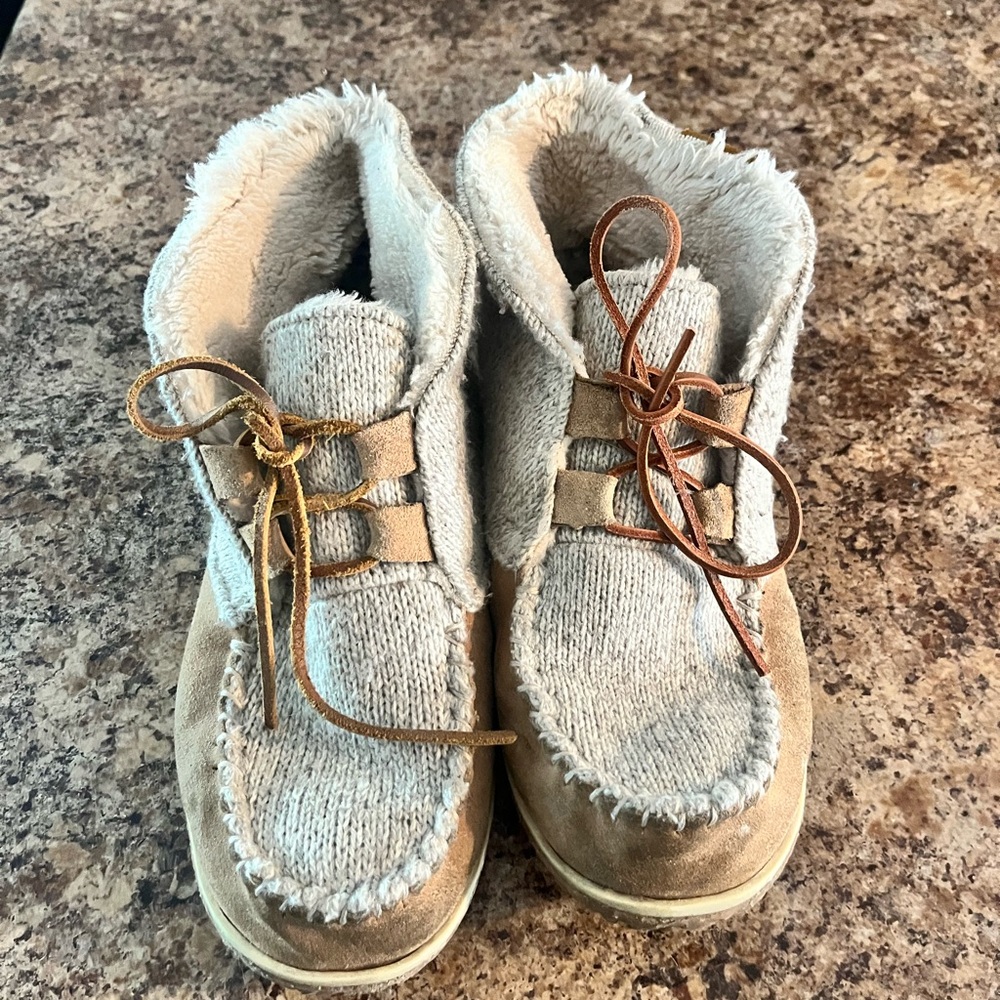 Minnetonka Boots